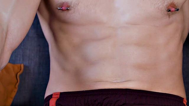 Super Hot: Felix Trainor