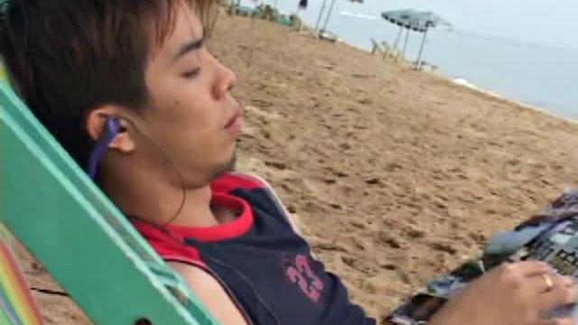 Asian twinks breeding for cumshot after rimming