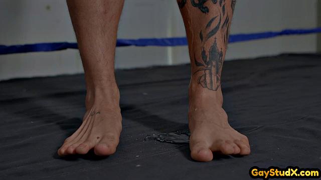 Handsome domino boxer drills sub BFF