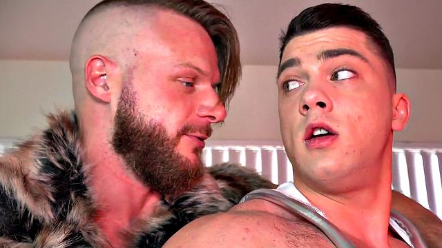 Mesmerized crossdresser fucked by hunk in cosplay