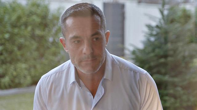 21 SEXTURY - Sexy Isabella de Laa Takes Big Meat Inside Her Tight Ass Hole