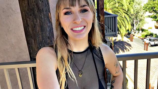 Angel Gives Heavenly Blowjob