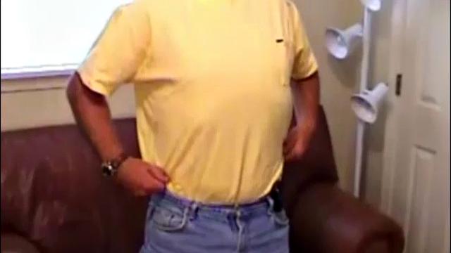 It would be difficult to have anything, but a great time, when in the company of this vharming Irishman. With his laughing eyes, bubbling enthusiasm and nice big cock, Alan is a pleasure to be around. Even better when he's naked and jacking off.