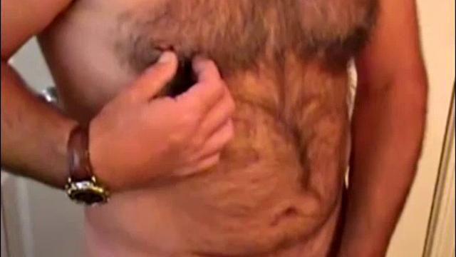 It would be difficult to have anything, but a great time, when in the company of this vharming Irishman. With his laughing eyes, bubbling enthusiasm and nice big cock, Alan is a pleasure to be around. Even better when he's naked and jacking off.