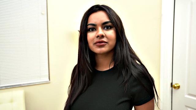 Kinky Family - Numi Zarah - Banging my busty stepsister