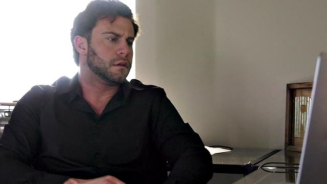 21yo petite enjoys fucking in pussy in missionary