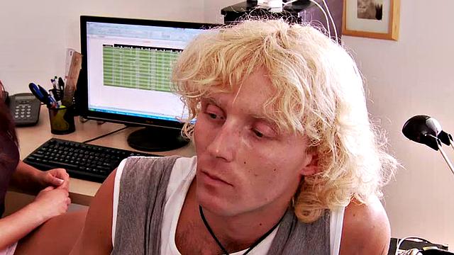 Dude gets analbanged by femdoms in threesome