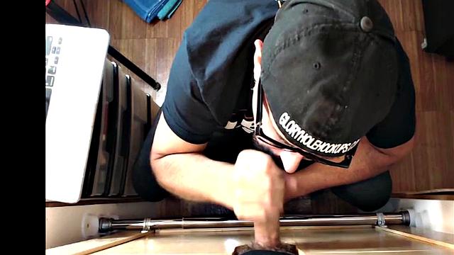 Gloryhole amateur DILF gets fucked after blowjob