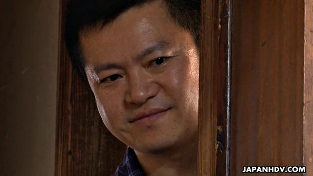 Teeny Ai Uehara gives a nice blowjob