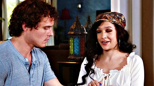 Curly-haired amateur with side-fucking skills fucks in doggystyle & takes a facial