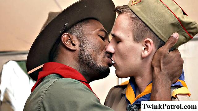 Scout officer enjoys himself in the ass of Twink