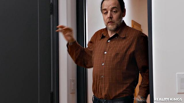 Stepmom Has Huge Tits!