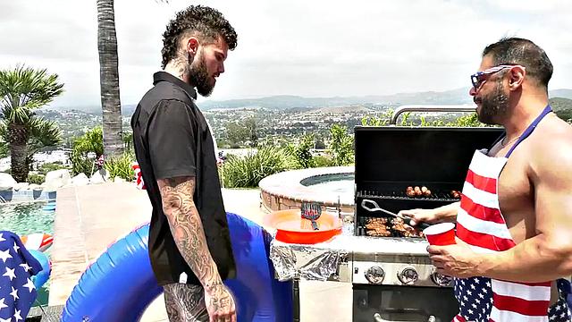 Bisexuals hardcore group sex with petite slut