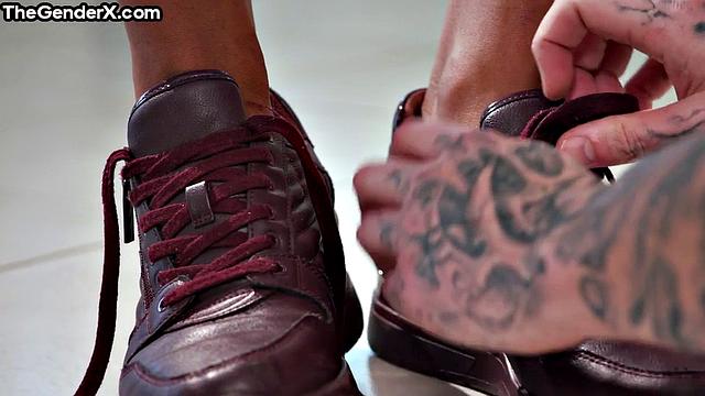 Tight hole cockriding hunk lover