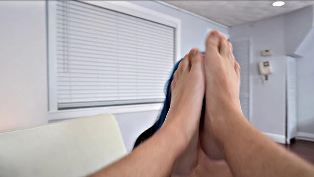 Paisley Paige is hot and tatted