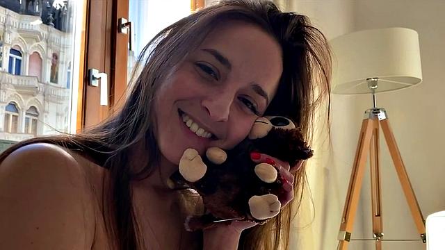 Amirah Adara and Mia Evans: Mine