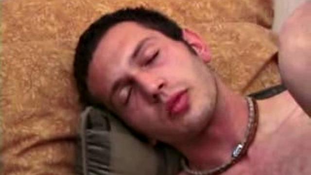 Che Jerking Off With Toy