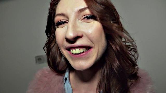 Picked up babe sucks dick like lollipop before doggystyle