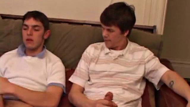 Брэйди ловит горячие залпы на лицо - Адам устраивает марафон отсосов