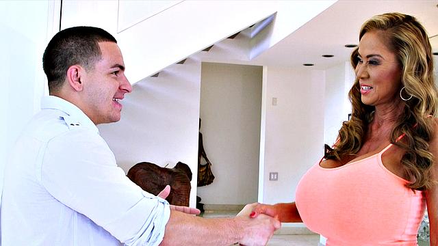 Minka and good neighbor