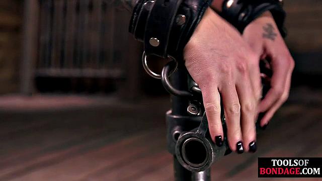 Naughty horny slut gets pussy fingered