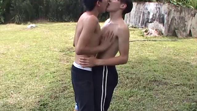 Mario and Leonardo find a secluded outdoor space to play. The clothes start coming off and Leonardo goes down on his friend's uncut dick. Up against a huge rock, Leonardo enjoys Mario's lips sliding over his cock.