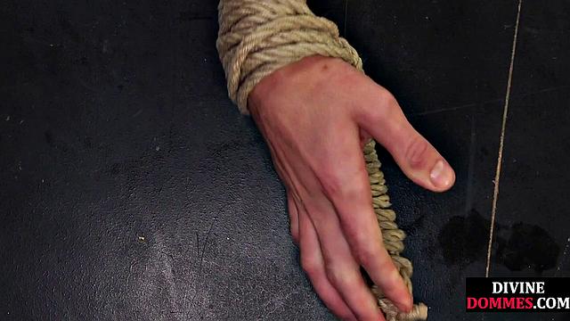 Hardtied incel gets straponed by domina