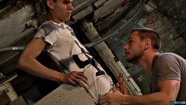 Женатый хочет члена! - Титус Сноу и Ханс Берлин