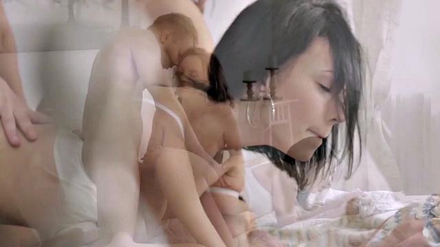 threesome deepthroating teens sucking and riding the same BF