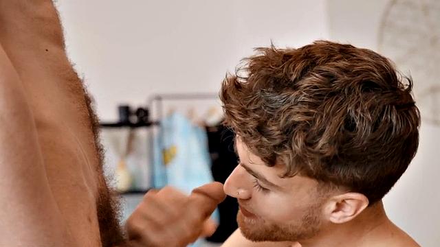 Bottom gay loves fucking in ass with nasty fucker