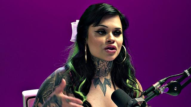 UP CLOSE - How Women Orgasm With Busty Tattooed Babe Karen! INTENSE HITACHI ORGASM! FULL SCENE