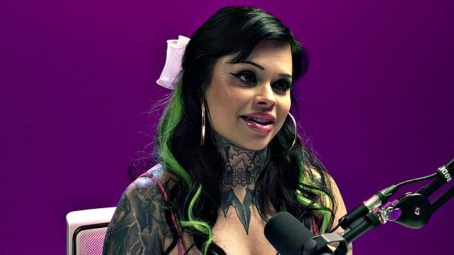 UP CLOSE - How Women Orgasm With Busty Tattooed Babe Karen! INTENSE HITACHI ORGASM! FULL SCENE