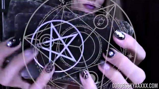 Goddess Kyaa in Tarot Magic Tells Fate