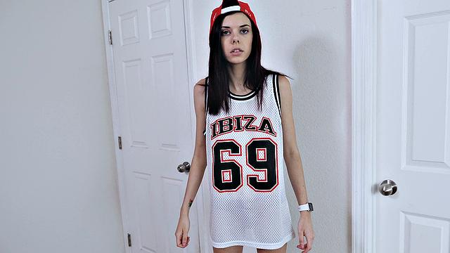 Tomboy Stepsis Proves Sexuality