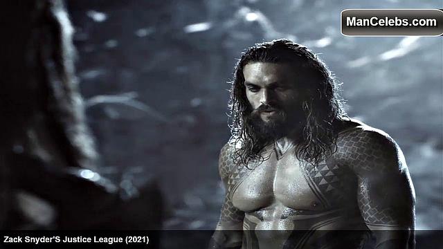 Джейсон Момоа соблазняет рельефным прессом и гладкой грудью