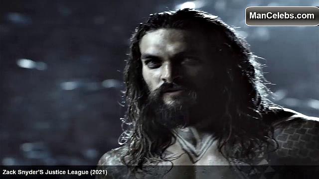 Джейсон Момоа соблазняет рельефным прессом и гладкой грудью