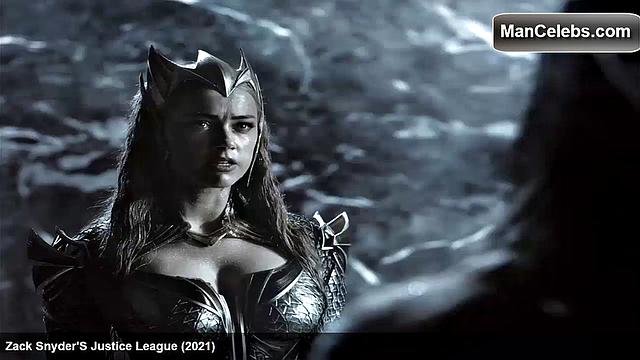 Джейсон Момоа соблазняет рельефным прессом и гладкой грудью