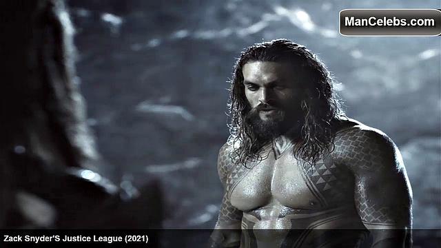 Джейсон Момоа соблазняет рельефным прессом и гладкой грудью