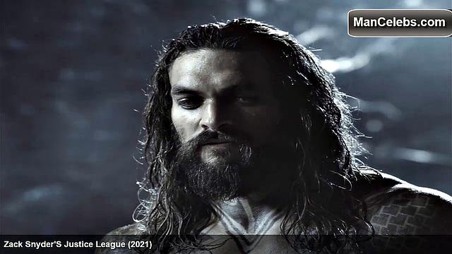 Jason Momoa exposes his ripped abs and smooth muscular chest