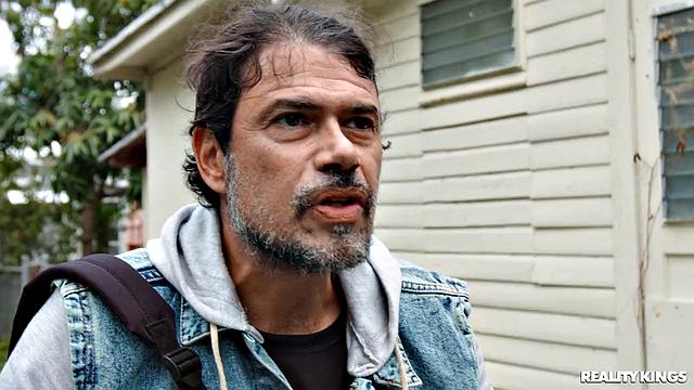 Scooting, Flashing & Sex