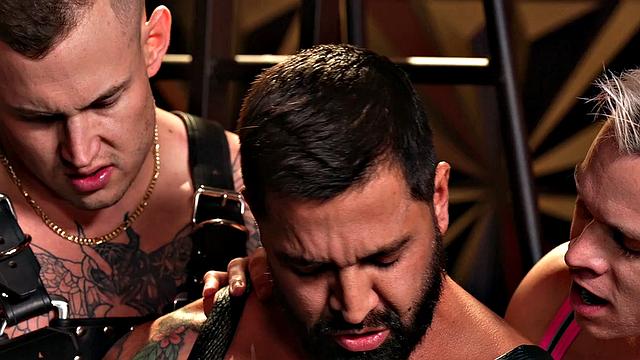 Hungry Studs Ravish Beefy Hunk - FistingInferno