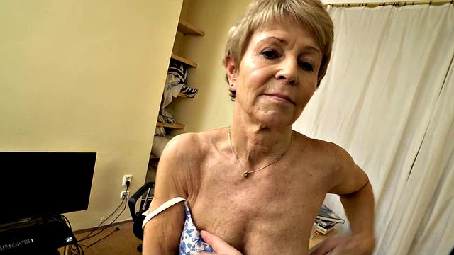 MATURE4K. Man is here to please mature woman nailing hungry pussy