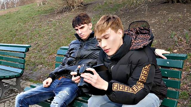 Винсент Касл трахает Энджел Риверс