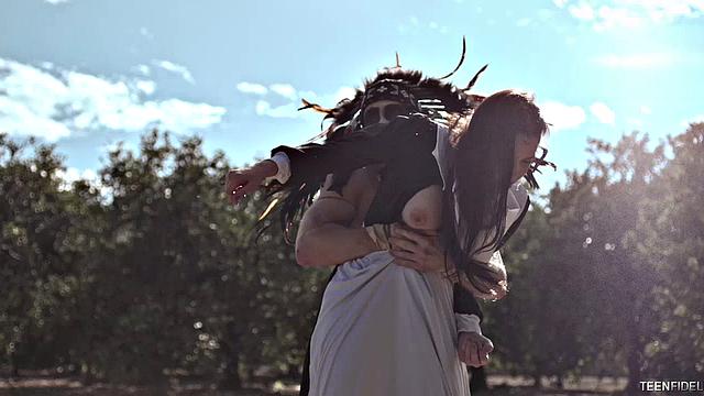 Карли Грей получает по полной до ужина, дикая жатва спермы