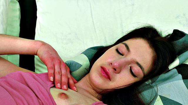 Sweet Smile, Sweet Slit