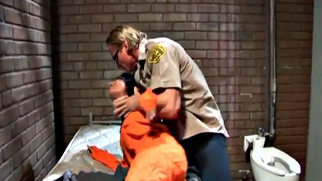 Jamie Huxley Prison Chick Gets Her Filled