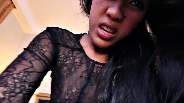 Wet Pinay Gets Fucked