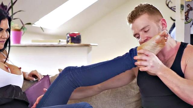 Office MILF enjoys fucking in meeting room