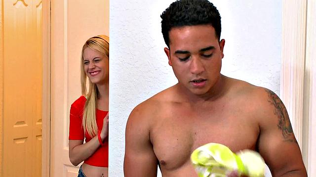 Bella's Anal Drilling