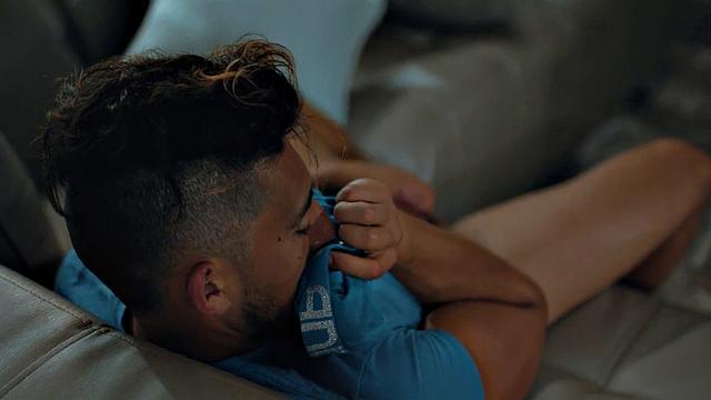 BBC gay guy enjoys fucking his BBF in his gaping asshole